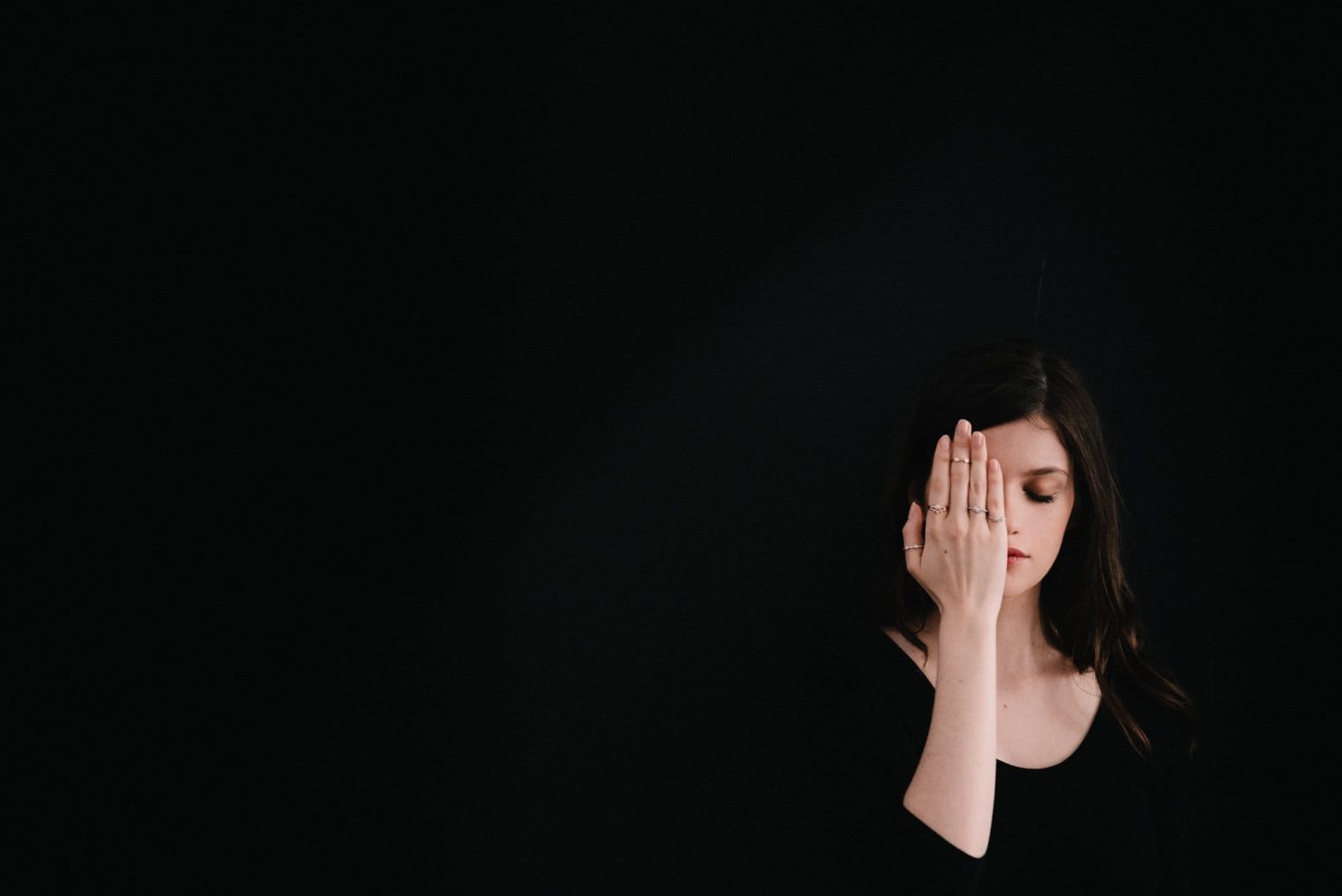 STUDIO QUOTIDIEN - Agence Créative - Direction artistique - Identité visuelle - Photographie - Stylisme - Réseaux sociaux - Lyon