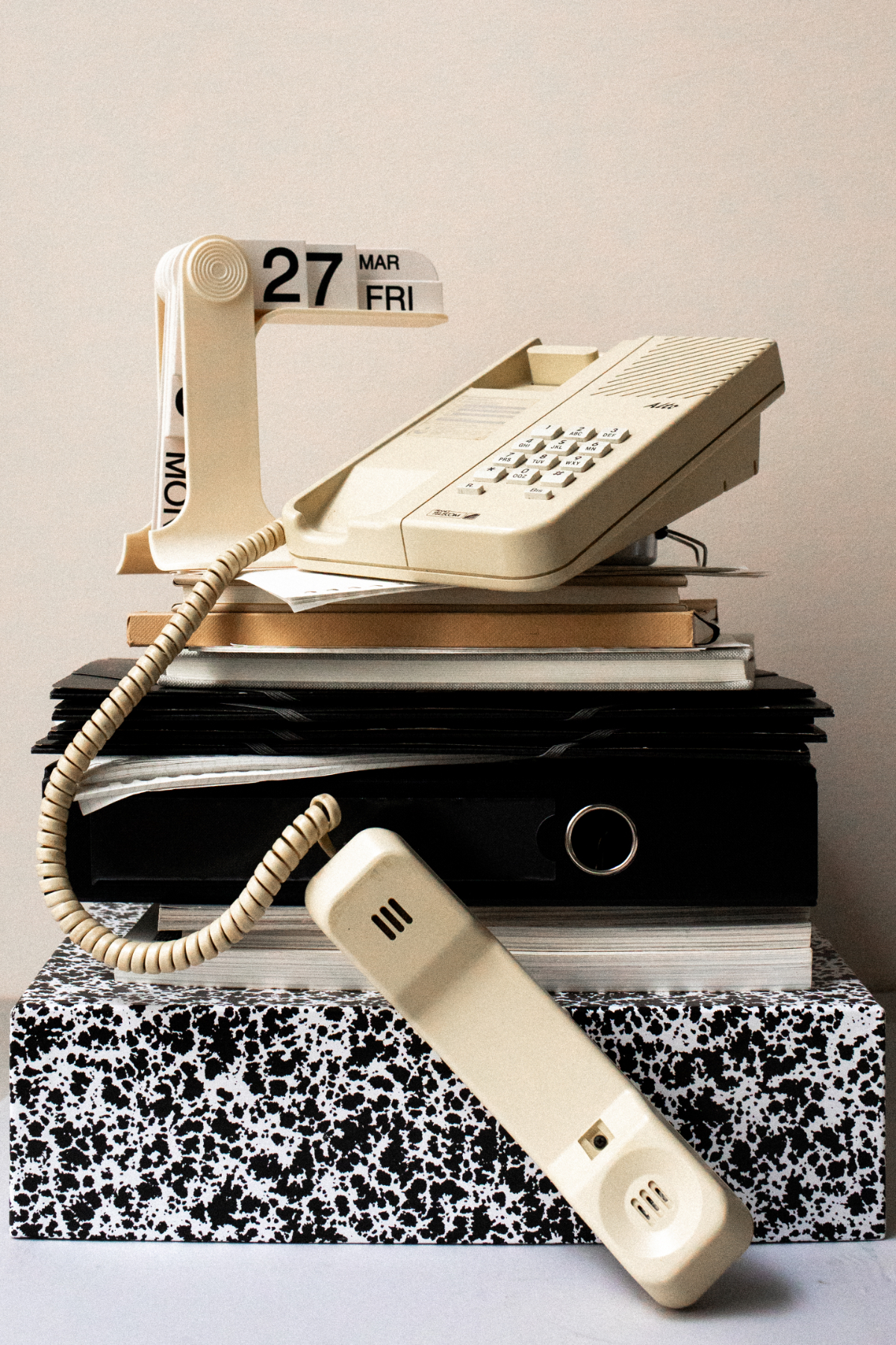 STUDIO QUOTIDIEN - Studio photo - Set design matériel administratif